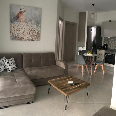 Cyclops Luxury Apartments Igoumenitsa Ngoại thất bức ảnh
