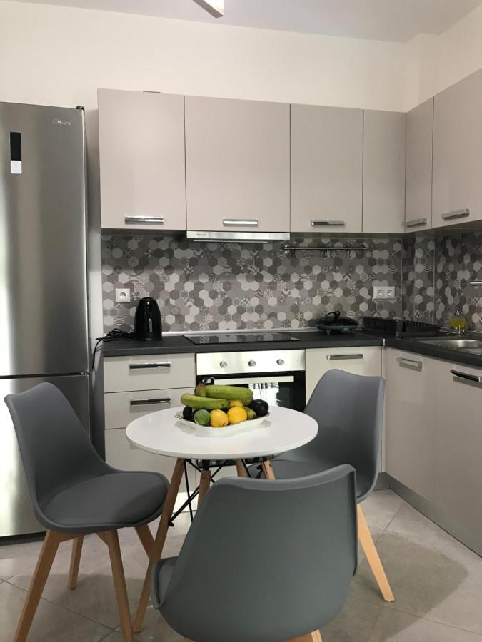Cyclops Luxury Apartments Igoumenitsa Ngoại thất bức ảnh
