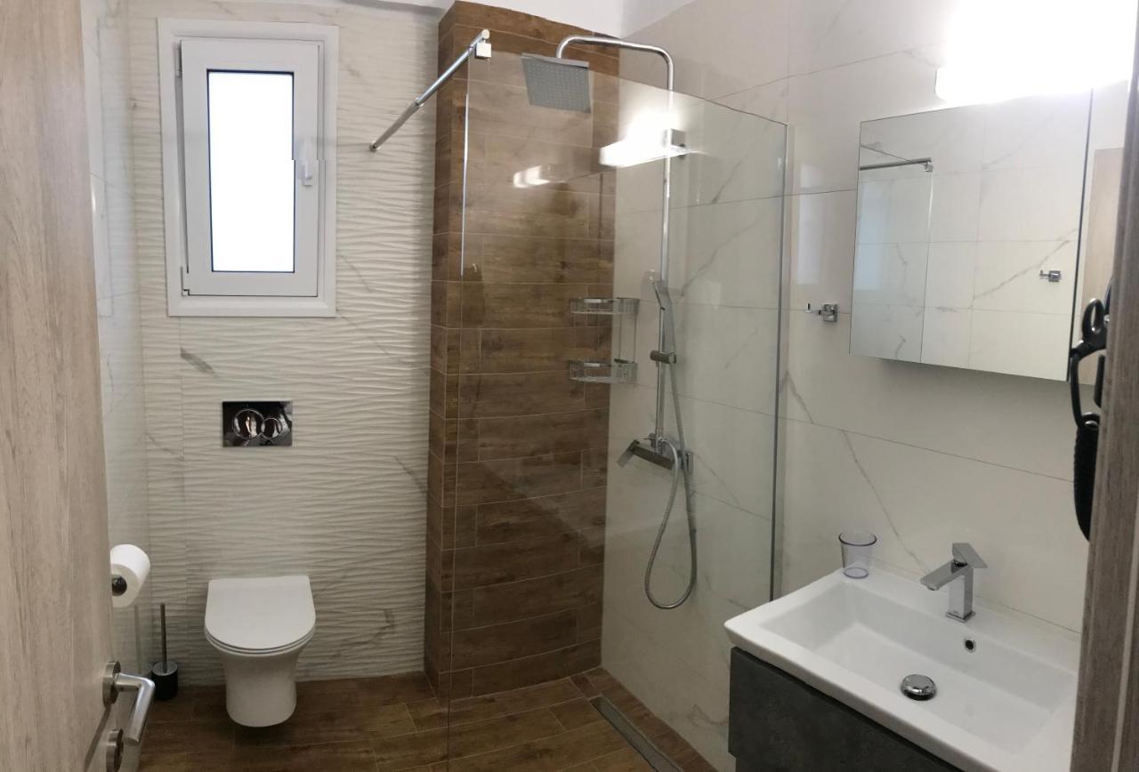 Cyclops Luxury Apartments Igoumenitsa Ngoại thất bức ảnh