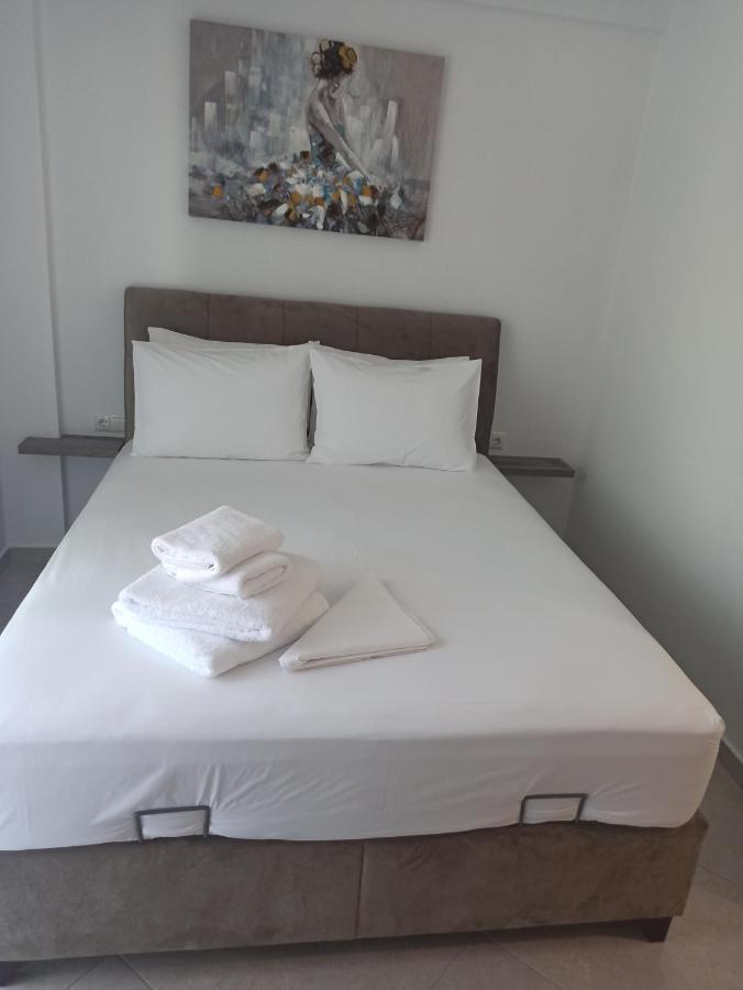 Cyclops Luxury Apartments Igoumenitsa Ngoại thất bức ảnh