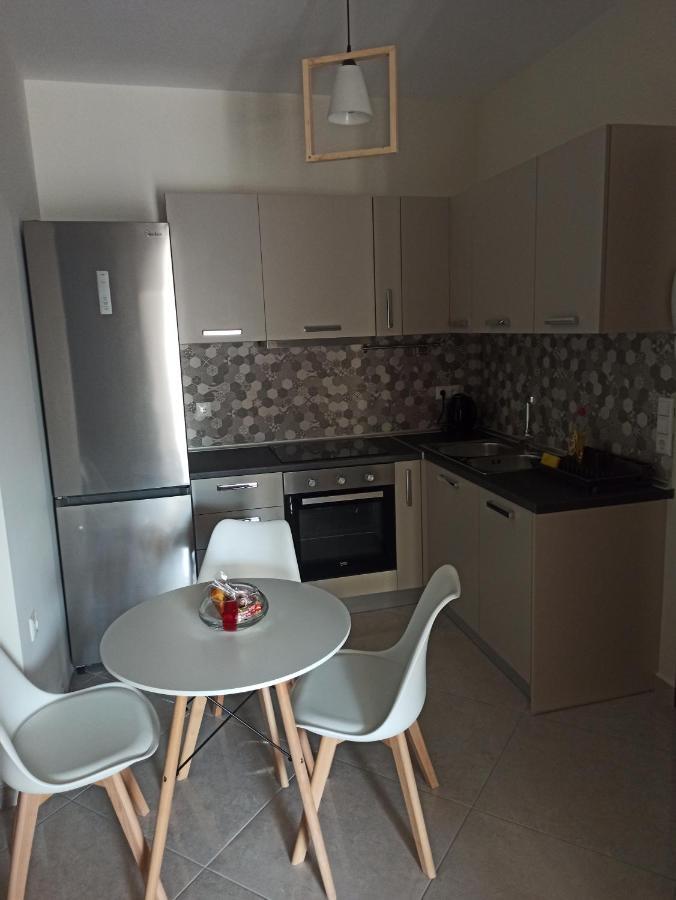 Cyclops Luxury Apartments Igoumenitsa Ngoại thất bức ảnh