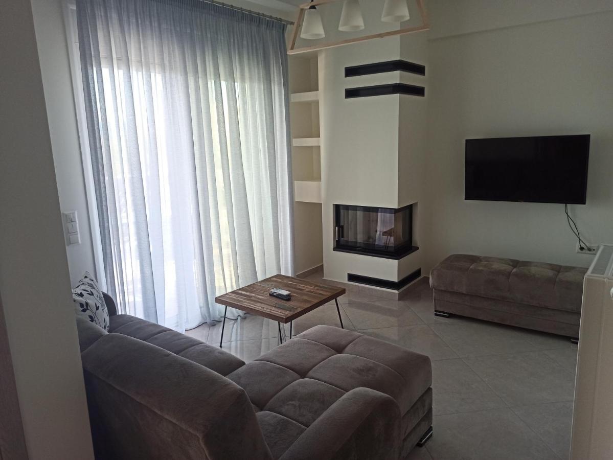 Cyclops Luxury Apartments Igoumenitsa Ngoại thất bức ảnh