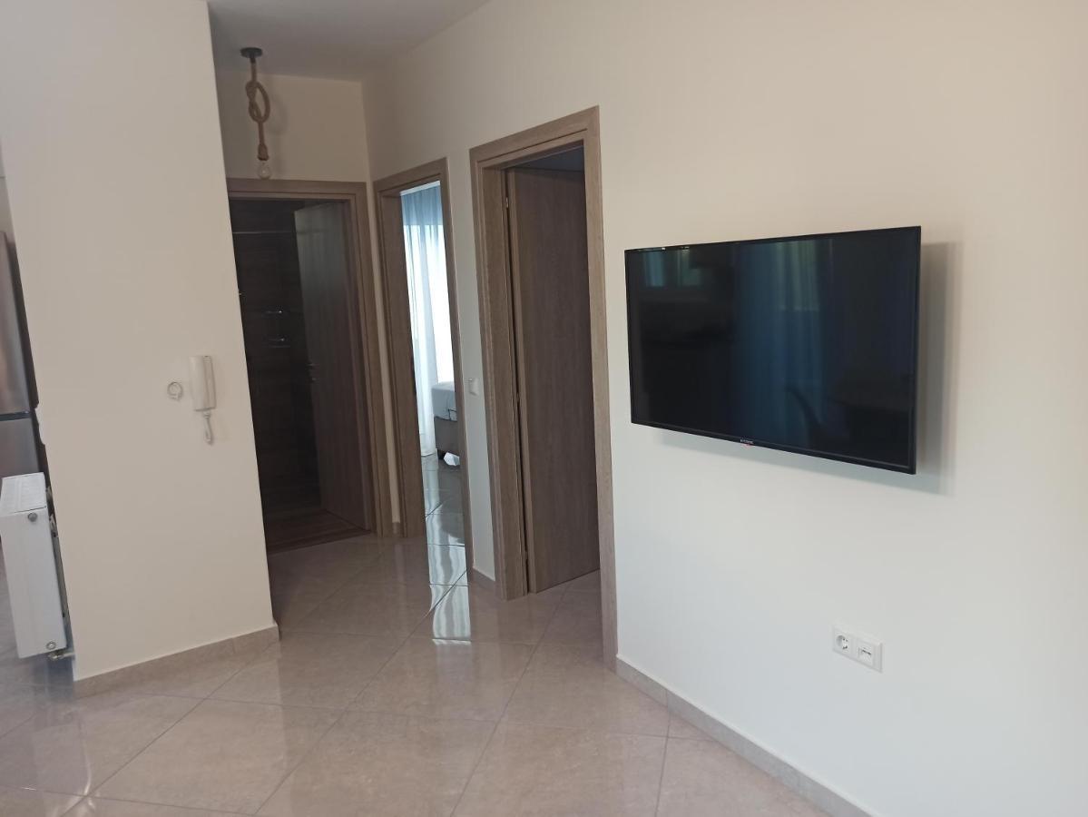 Cyclops Luxury Apartments Igoumenitsa Ngoại thất bức ảnh