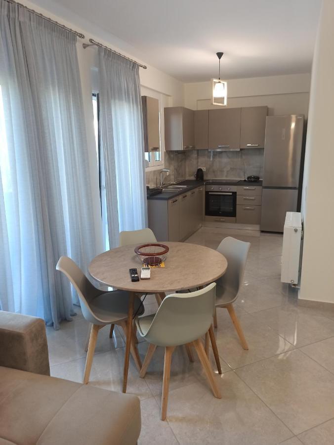Cyclops Luxury Apartments Igoumenitsa Ngoại thất bức ảnh