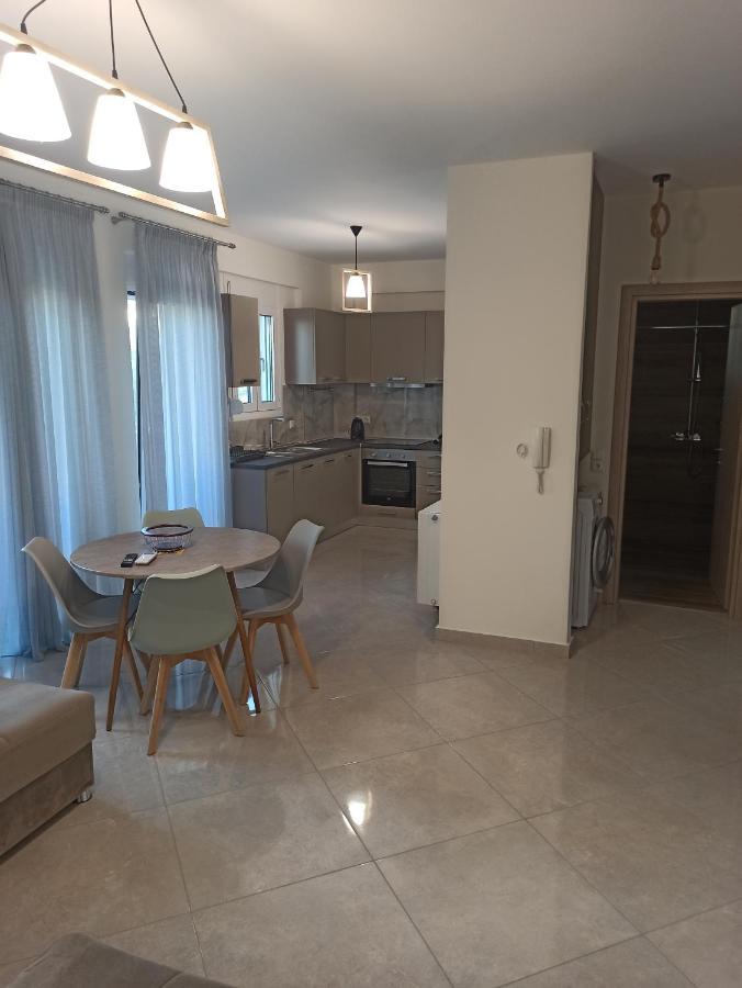 Cyclops Luxury Apartments Igoumenitsa Ngoại thất bức ảnh