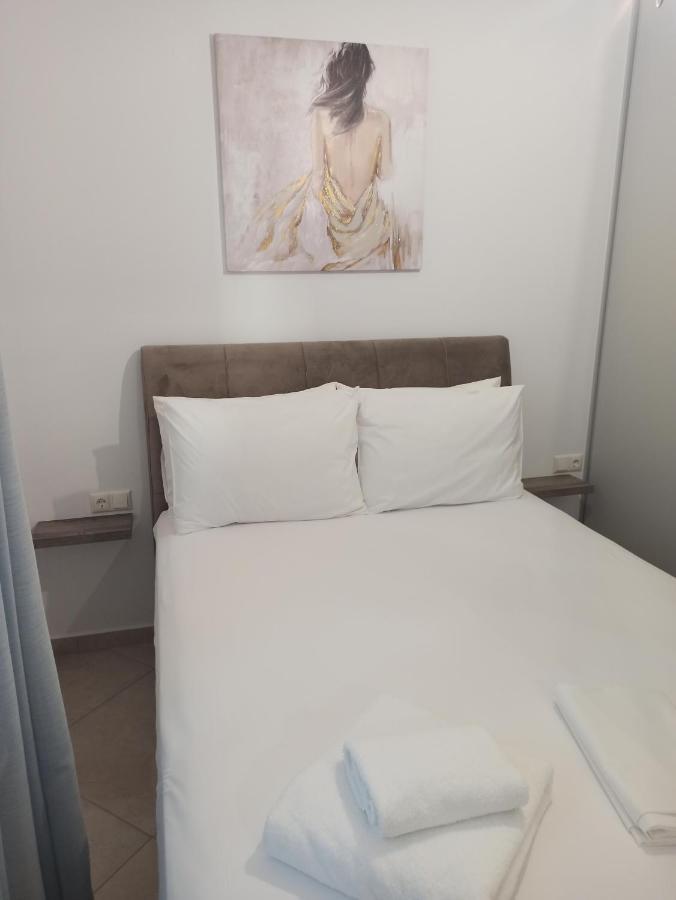 Cyclops Luxury Apartments Igoumenitsa Ngoại thất bức ảnh