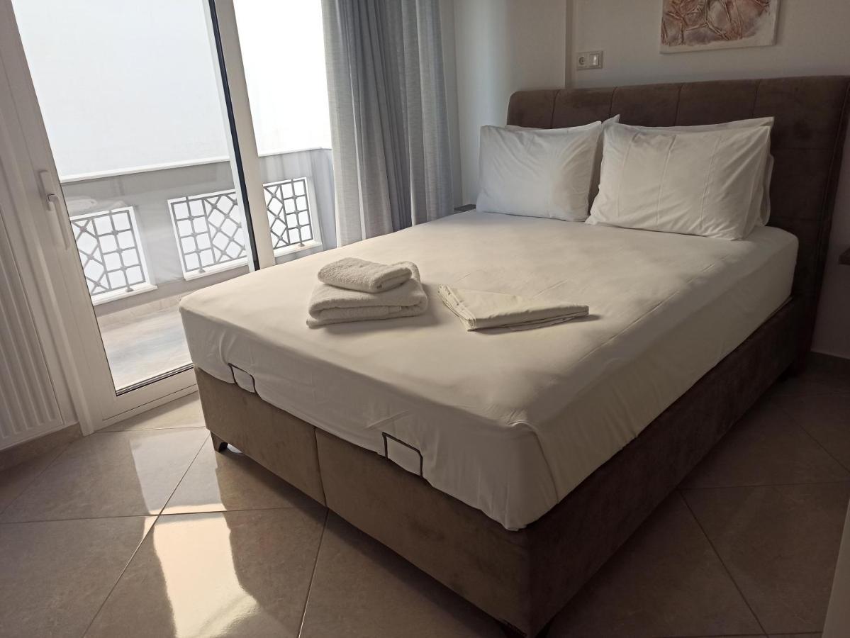 Cyclops Luxury Apartments Igoumenitsa Ngoại thất bức ảnh