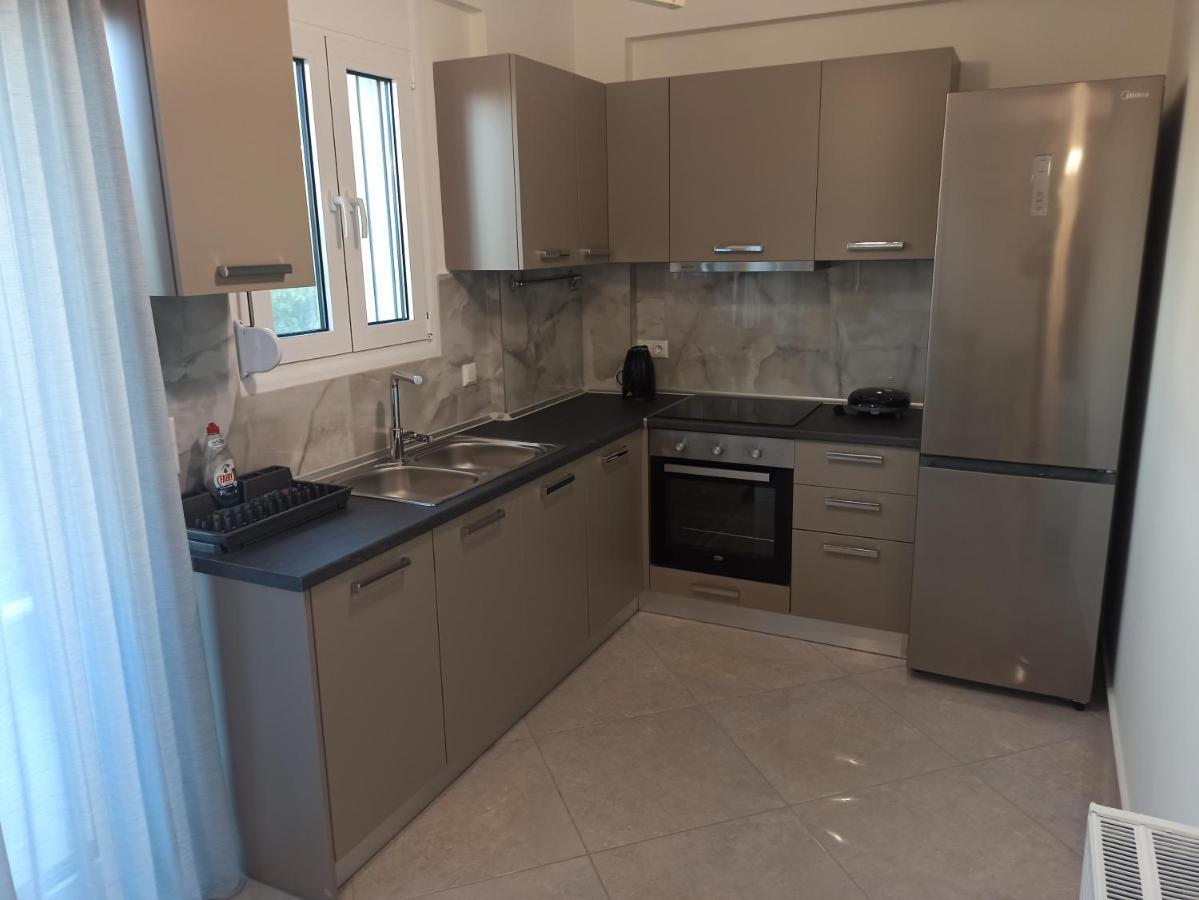 Cyclops Luxury Apartments Igoumenitsa Ngoại thất bức ảnh